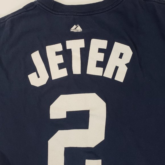 New york Yankees Dereck jeter 2 majestic jersey t-shirt size small - Picture 4 of 4